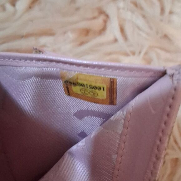 Authentic CHANEL Light Pink Quilted Cambon Small Wallet - Picture 16 of 16